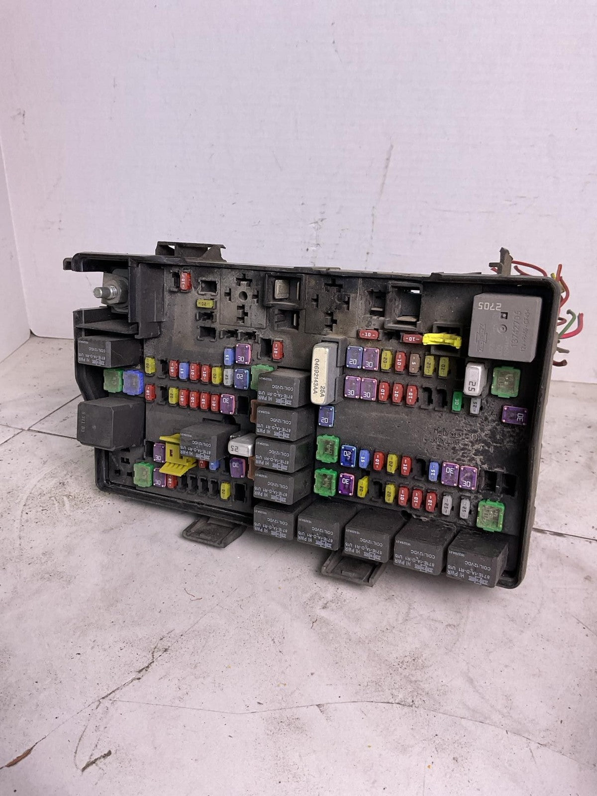 Engine Fuse Box DODGE PICKUP 1500 16 17 18 190
